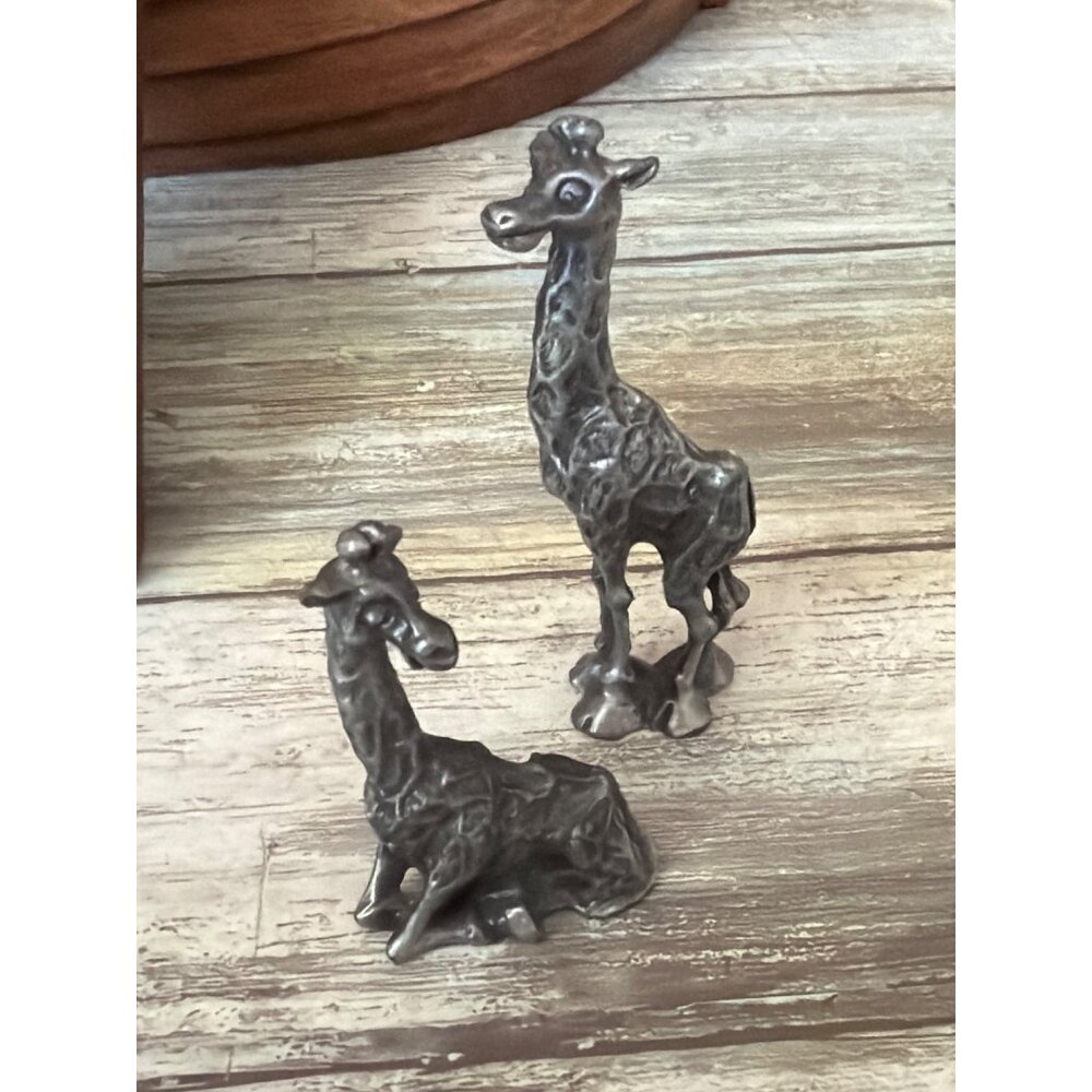 Hudson Pewter Noah’s Ark Set 1981 Wood Ark w/Noah and 11 Pairs of Pewter Animals - Picture 9 of 17
